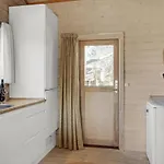 Holiday home 2 Bedroom Pet Friendly In *
