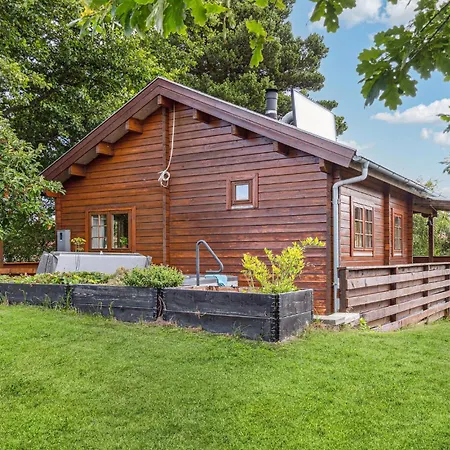 2 Bedroom Pet Friendly In Ferienhaus Hadsund