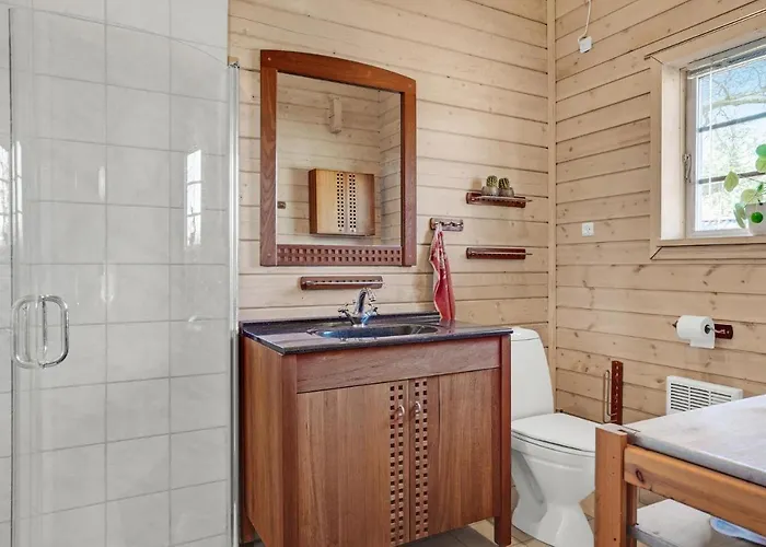 Ferienhaus 2 Bedroom Pet Friendly In Hadsund
