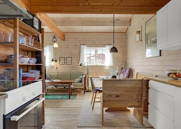 Ferienhaus 2 Bedroom Pet Friendly In Hadsund